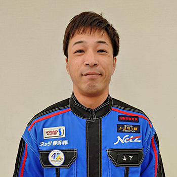 鈴木工場長の写真