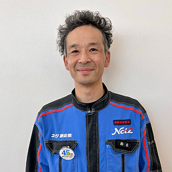 鈴木工場長の写真